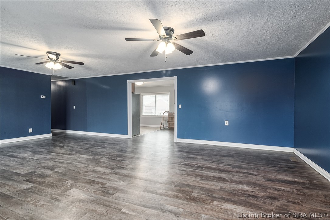 646 East Marshfield Road Scottsburg, IN 47170 - Photo 7 of 22 Gallery Image 7