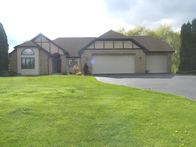 9638 Book Road Naperville, IL 60564 - Photo 1 of 25