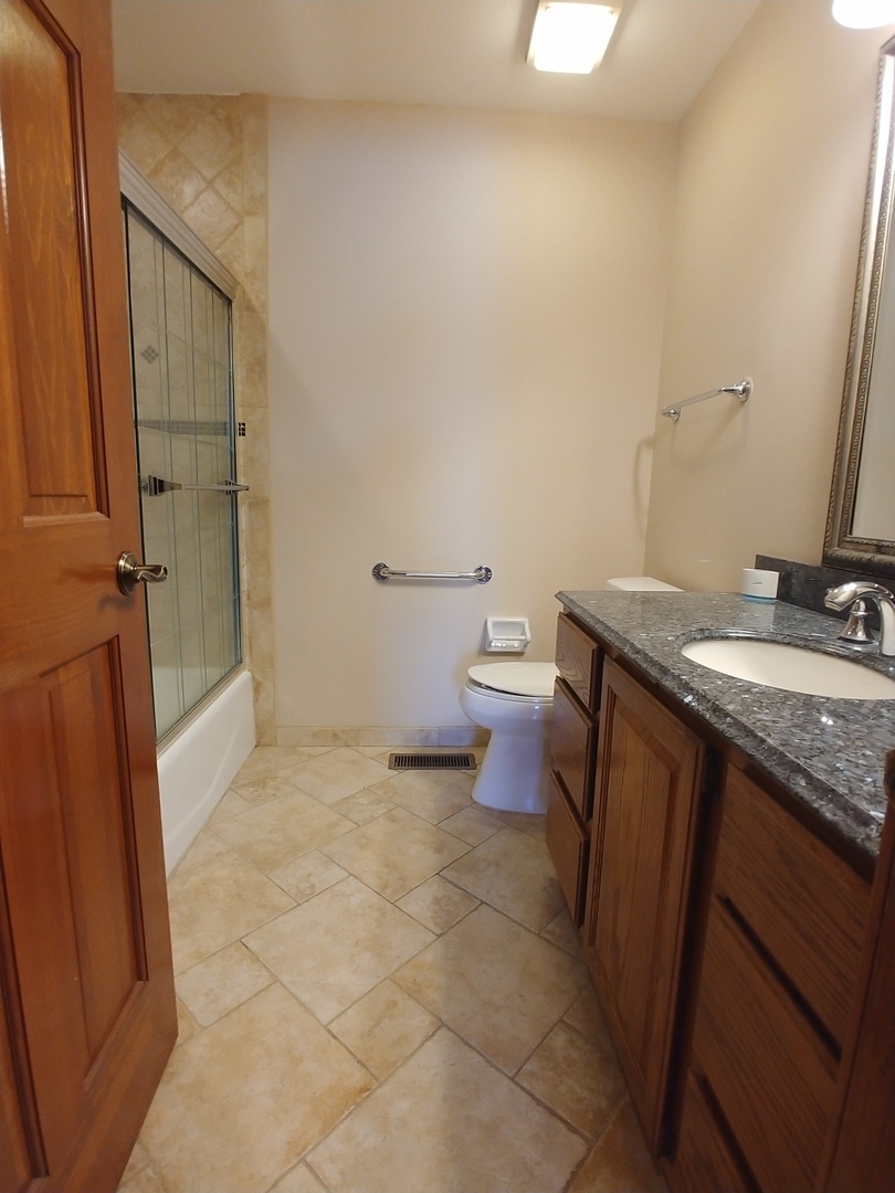 9638 Book Road Naperville, IL 60564 - Photo 23 of 25