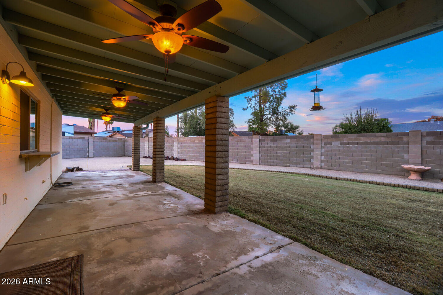 3641 West Grandview Road Phoenix, AZ 85053 - Photo 20 of 22 3641 W Grandview Rd - Web Quality - 020