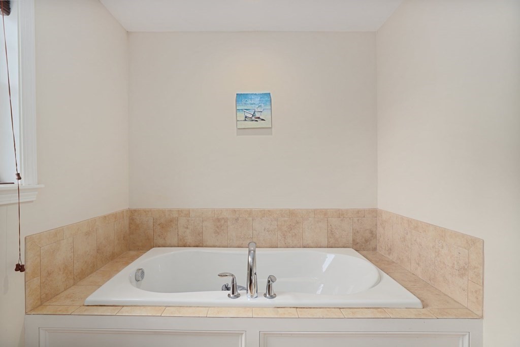 24 Compass Point, Unit 24 North Andover, MA 01845 - Photo 17 of 31 Gallery Image 17