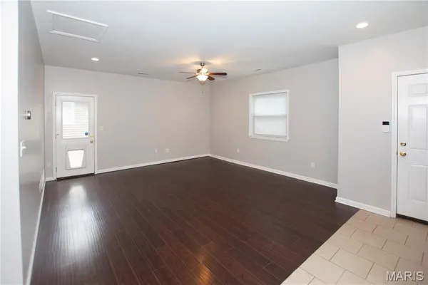 $2,100 | 14 Jefferson Avenue, Valley Park, MO 63088