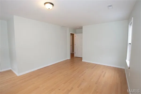 $2,100 | 14 Jefferson Avenue, Valley Park, MO 63088