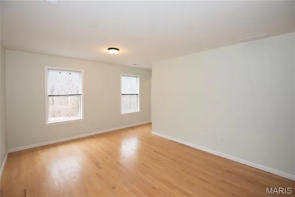 $2,100 | 14 Jefferson Avenue, Valley Park, MO 63088