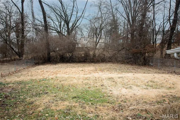 $2,100 | 14 Jefferson Avenue, Valley Park, MO 63088