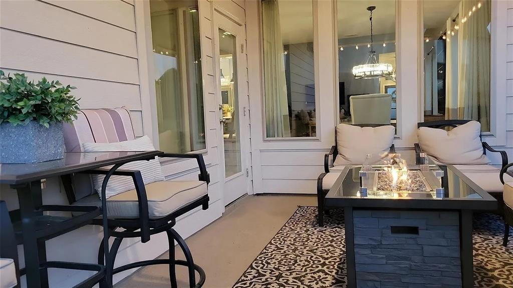242 Freeman Loop Liberty Hill, TX 78642 - Photo 20 of 27 a view of balcony with furniture