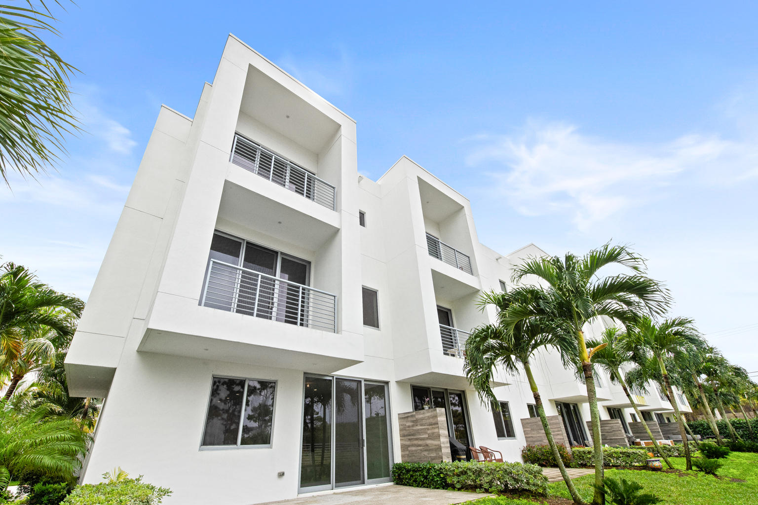 1811 Northwest 42nd Drive Boca Raton, FL 33431 - Photo 1 of 21 Rear view