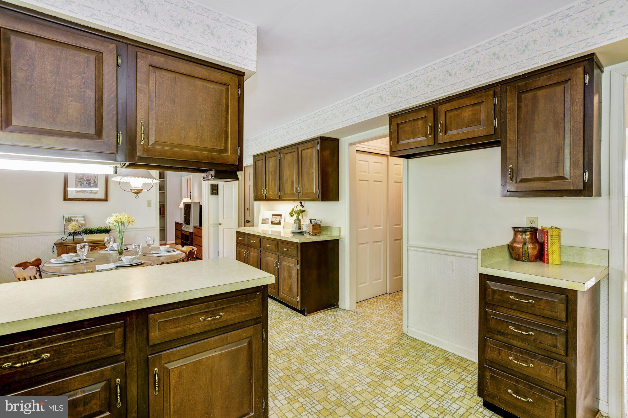 17901 Barnesville Road Barnesville, MD 20838 - Photo 15 of 42 Kitchen