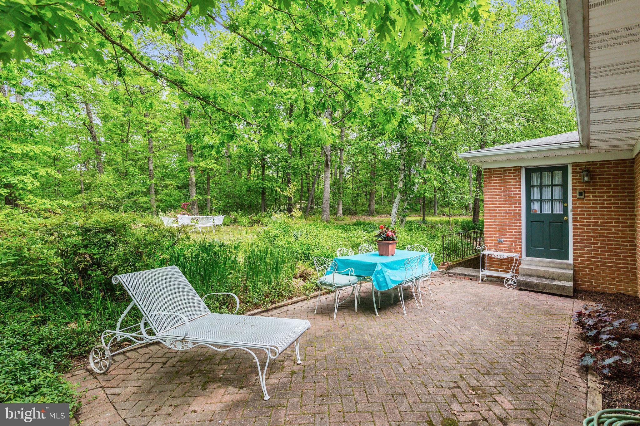 17901 Barnesville Road Barnesville, MD 20838 - Photo 37 of 42 Brick Patio