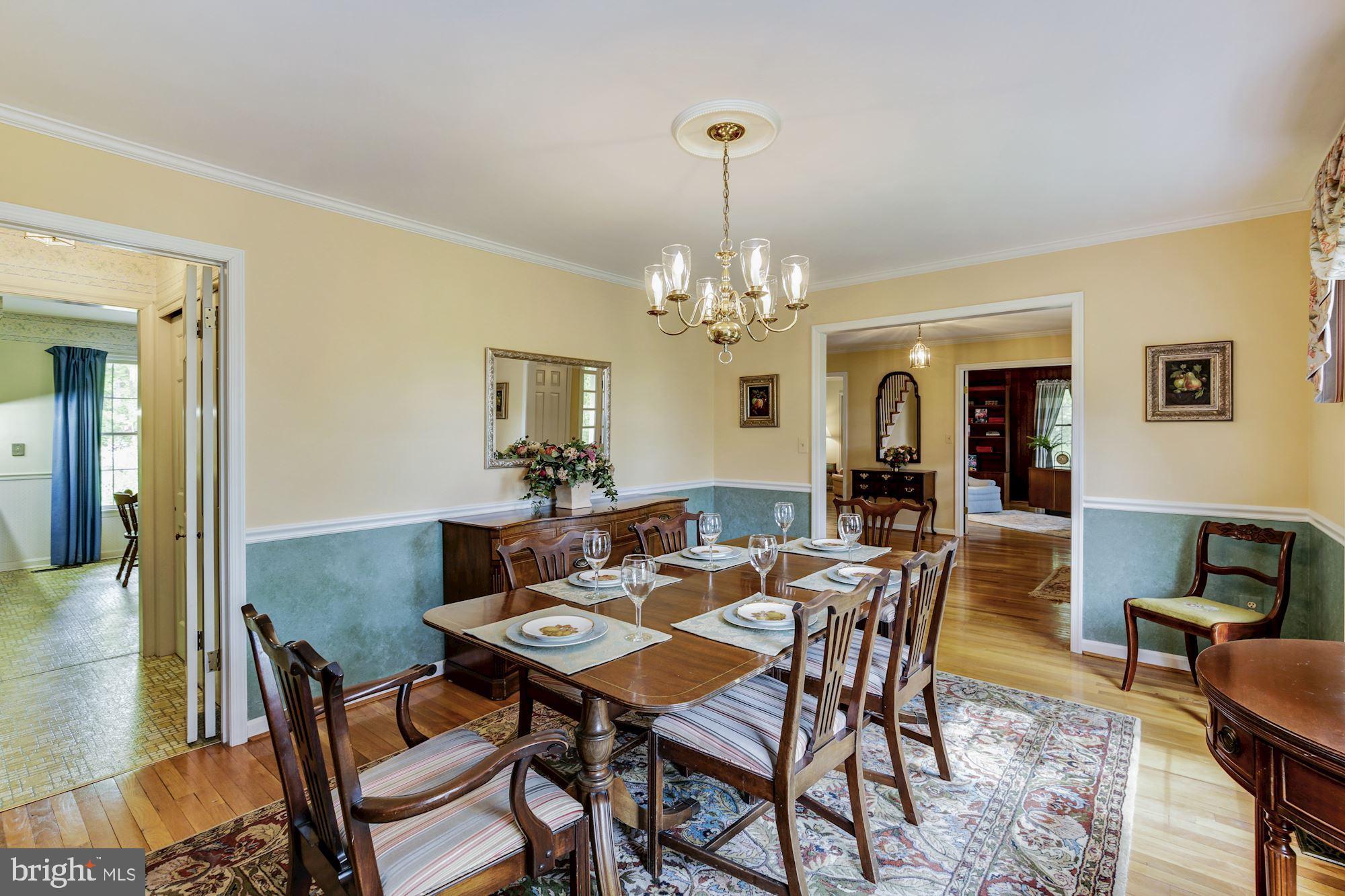 17901 Barnesville Road Barnesville, MD 20838 - Photo 9 of 42 Formal Dining Room