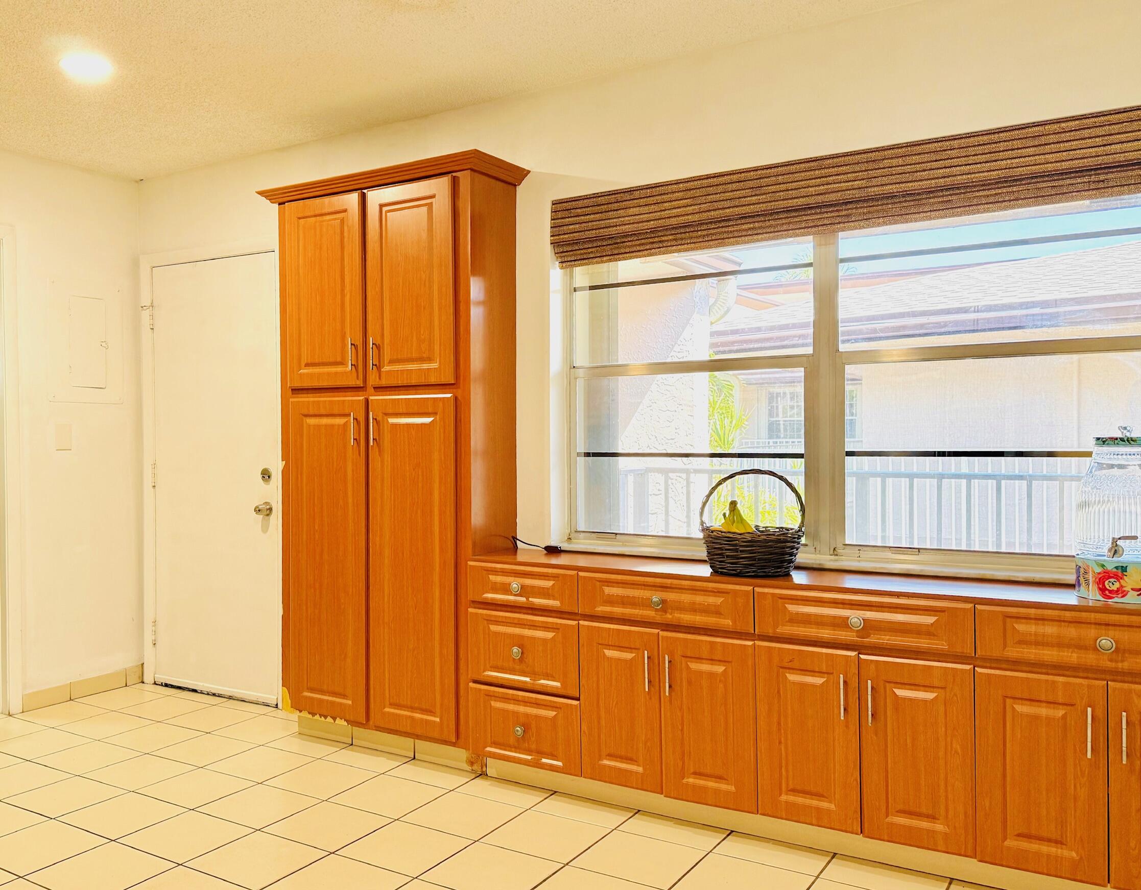 8765 Azalea Court, Unit 204 Tamarac, FL 33321 - Photo 6 of 23 IMG_0294