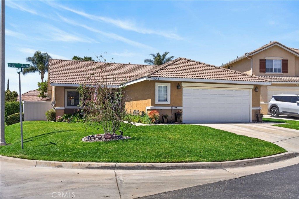 19584 Jill Court Riverside, CA 92508 - Photo 31 of 31 a front view of a house with a garden