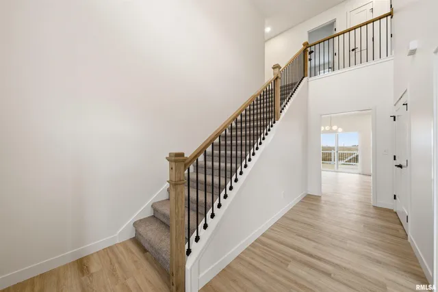 $539,900 | 1617 Rustic Oak Drive, Washington, IL 61571