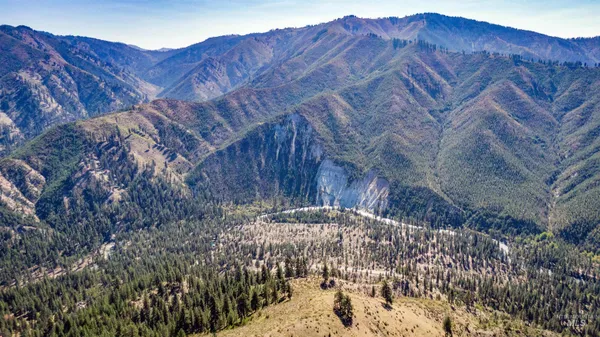 $225,000 | 12 Plateau Road, Lowman, ID 83637