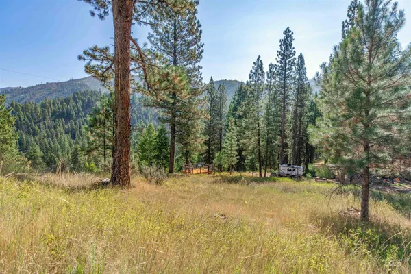 $225,000 | 12 Plateau Road, Lowman, ID 83637