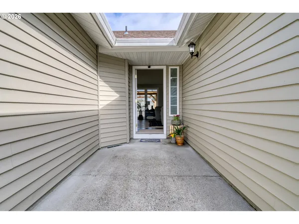 $499,000 | 34385 Heron Meadows Drive, Scappoose, OR 97056