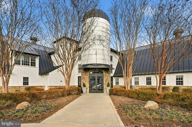 $1,575,000 | 19468 Mill Dam Place, Leesburg, VA 20176
