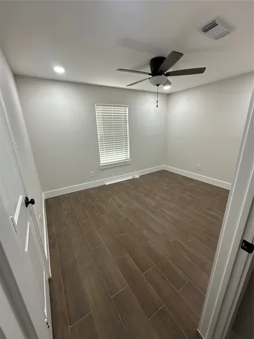 $1,800 | 5924 Honeysuckle Drive, Houston, TX 77087