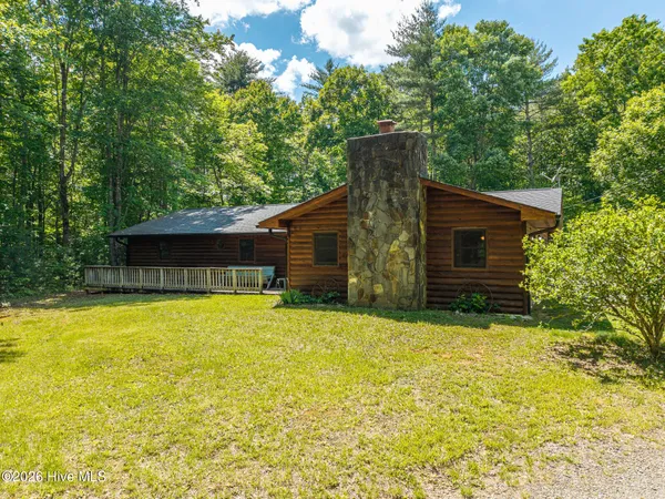 $469,900 | 562 Sunny Lane, Murphy, NC 28906
