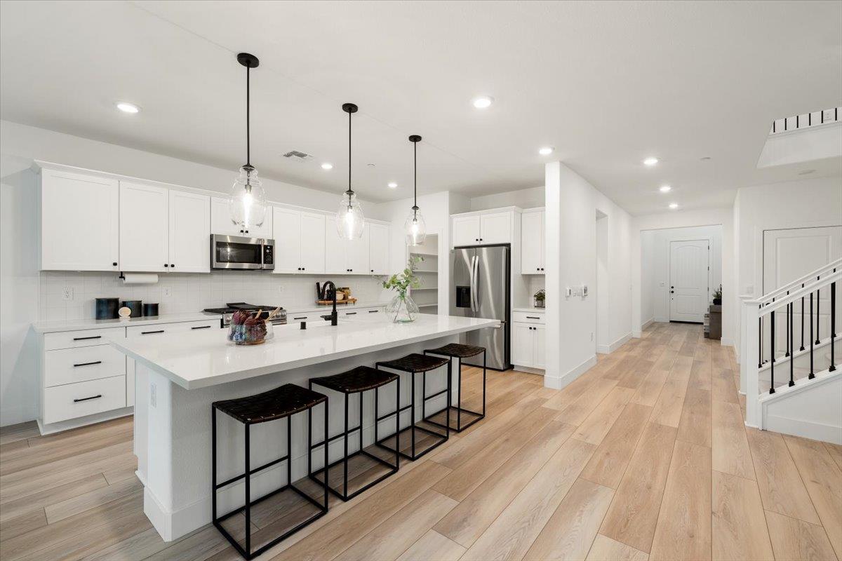 280 Vectra Court Roseville, CA 95747 - Photo 9 of 84