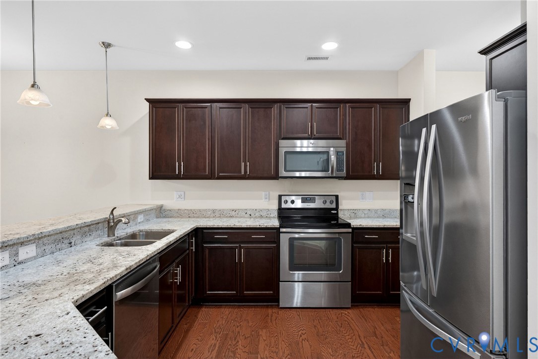12130 Blossom Point Road Chester, VA 23831 - Photo 14 of 34