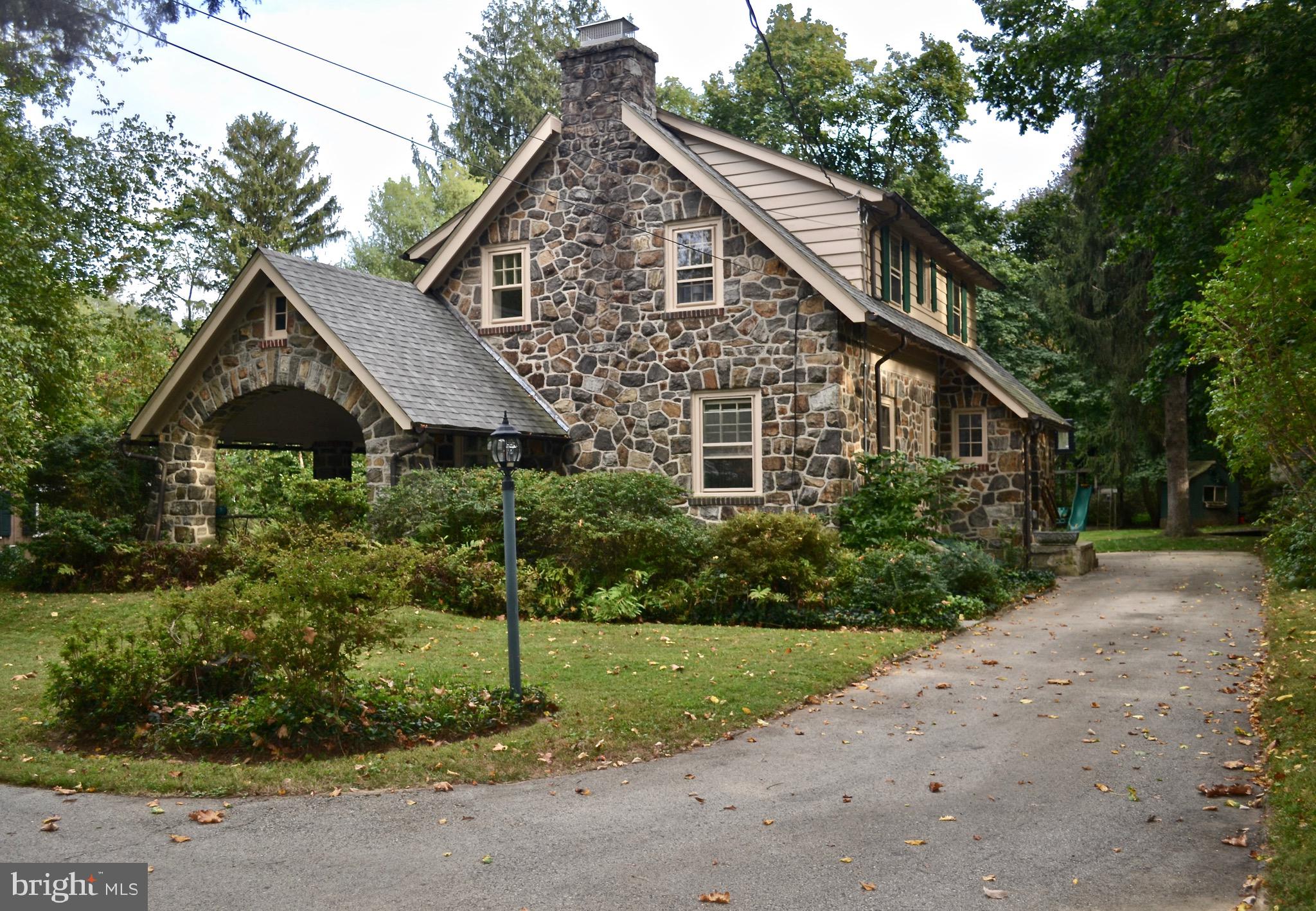 118 Spencer Road Devon, PA 19333 - Photo 5 of 45