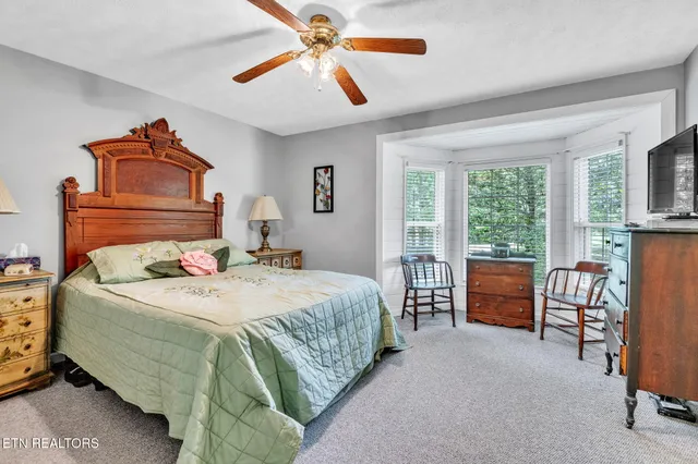 $374,900 | 170 Duckett Ridge Road, Tellico Plains, TN 37385