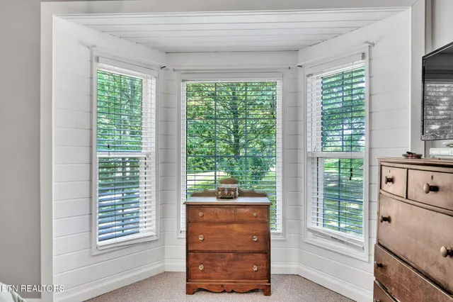 $374,900 | 170 Duckett Ridge Road, Tellico Plains, TN 37385