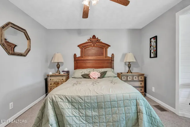 $374,900 | 170 Duckett Ridge Road, Tellico Plains, TN 37385