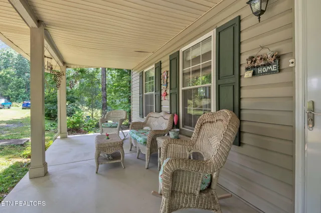 $374,900 | 170 Duckett Ridge Road, Tellico Plains, TN 37385