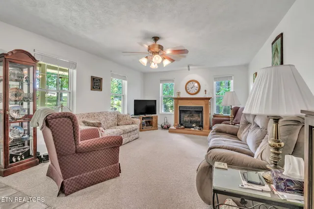 $374,900 | 170 Duckett Ridge Road, Tellico Plains, TN 37385