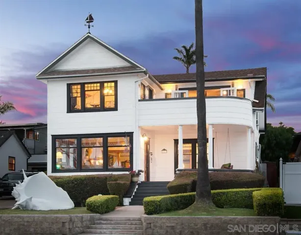 $1,750,000 | 952 Rosecrans Street, San Diego, CA 92106