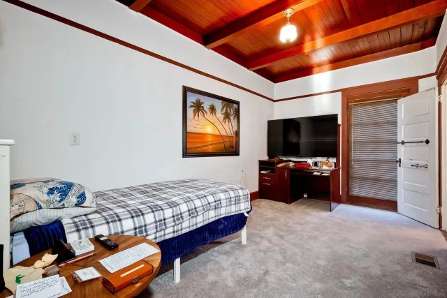 $1,750,000 | 952 Rosecrans Street, San Diego, CA 92106