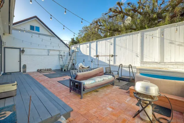 $1,750,000 | 952 Rosecrans Street, San Diego, CA 92106