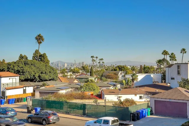 $1,750,000 | 952 Rosecrans Street, San Diego, CA 92106