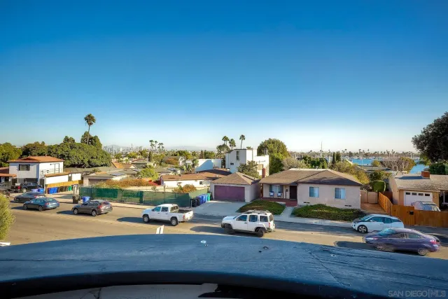 $1,750,000 | 952 Rosecrans Street, San Diego, CA 92106