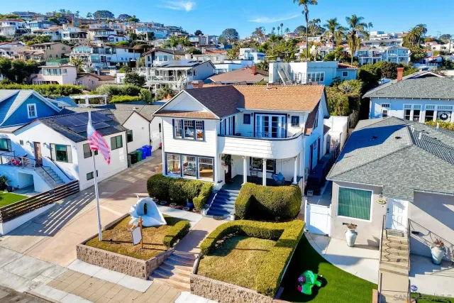 $1,750,000 | 952 Rosecrans Street, San Diego, CA 92106