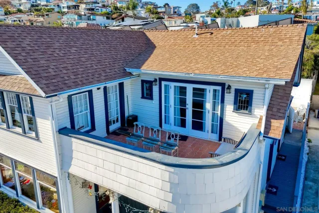 $1,750,000 | 952 Rosecrans Street, San Diego, CA 92106