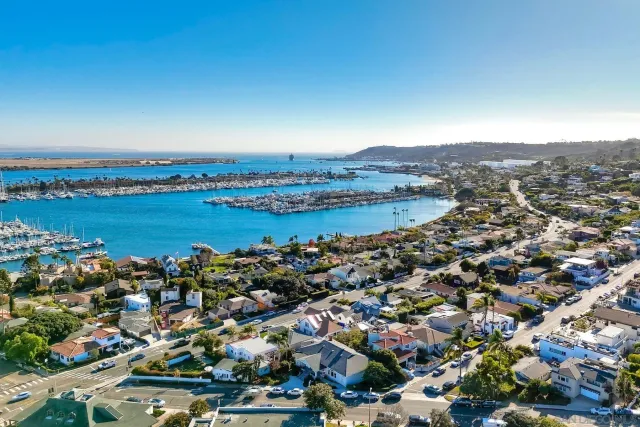 $1,750,000 | 952 Rosecrans Street, San Diego, CA 92106