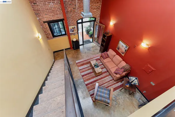 $649,000 | 425 East 11th Street, Unit 6, Oakland, CA 94606