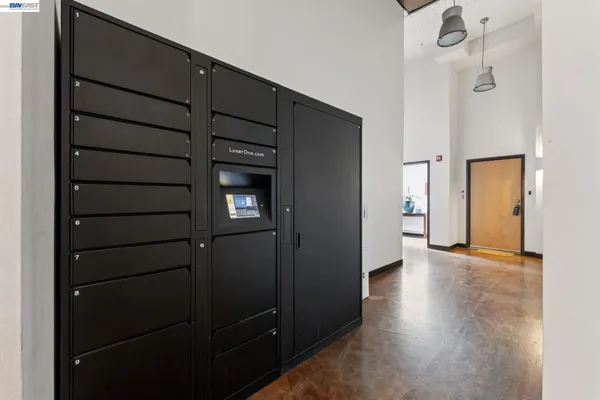 $649,000 | 425 East 11th Street, Unit 6, Oakland, CA 94606