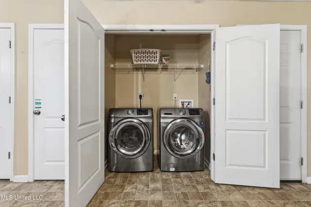 $249,678 | 116 Beaver Dam Road, Unit A&B, McHenry, MS 39561