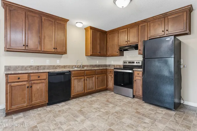 $249,678 | 116 Beaver Dam Road, Unit A&B, McHenry, MS 39561