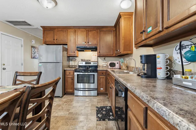 $249,678 | 116 Beaver Dam Road, Unit A&B, McHenry, MS 39561