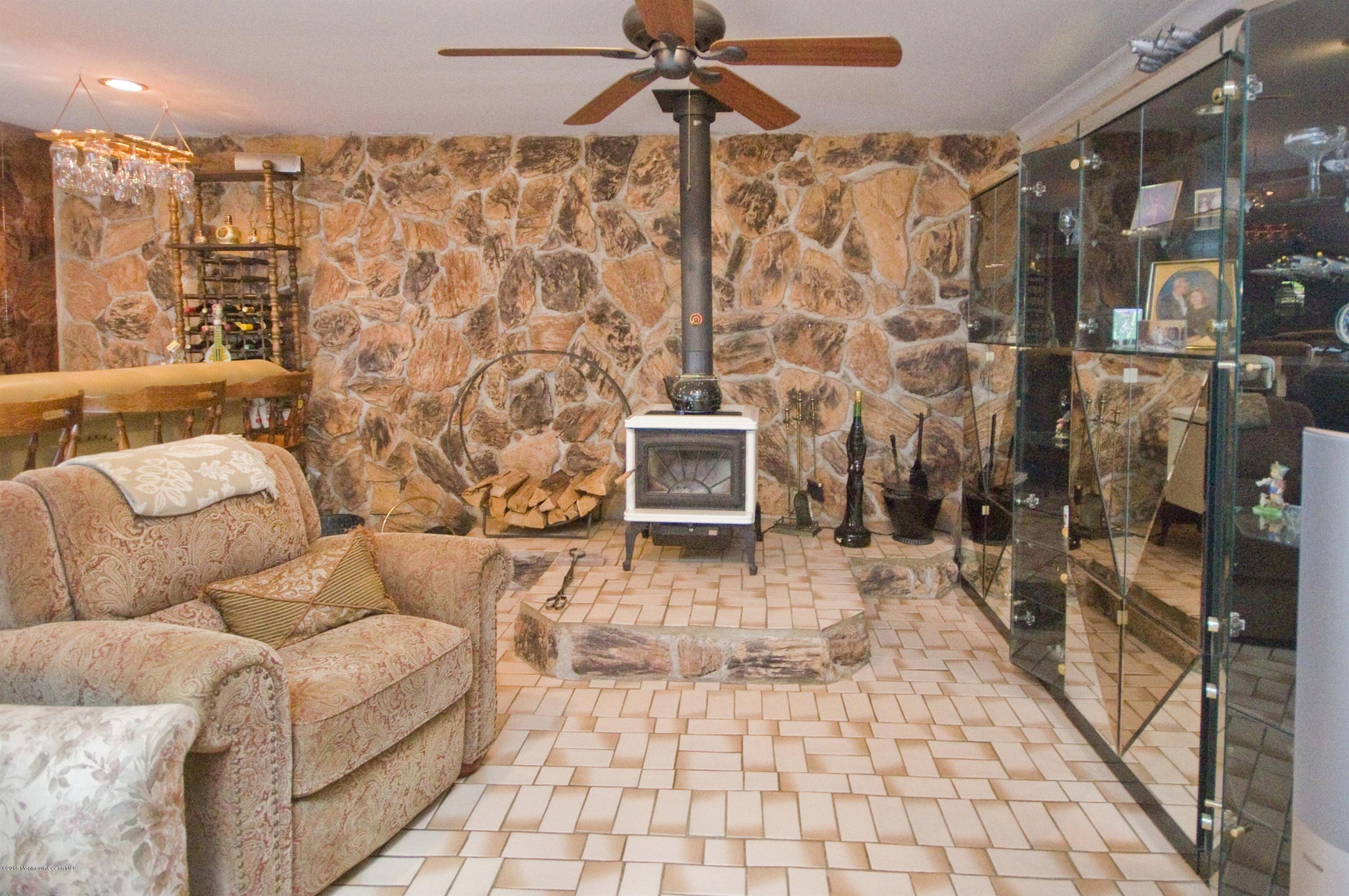75 Bates Road Jackson, NJ 08527 - Photo 13 of 39 009_DEN