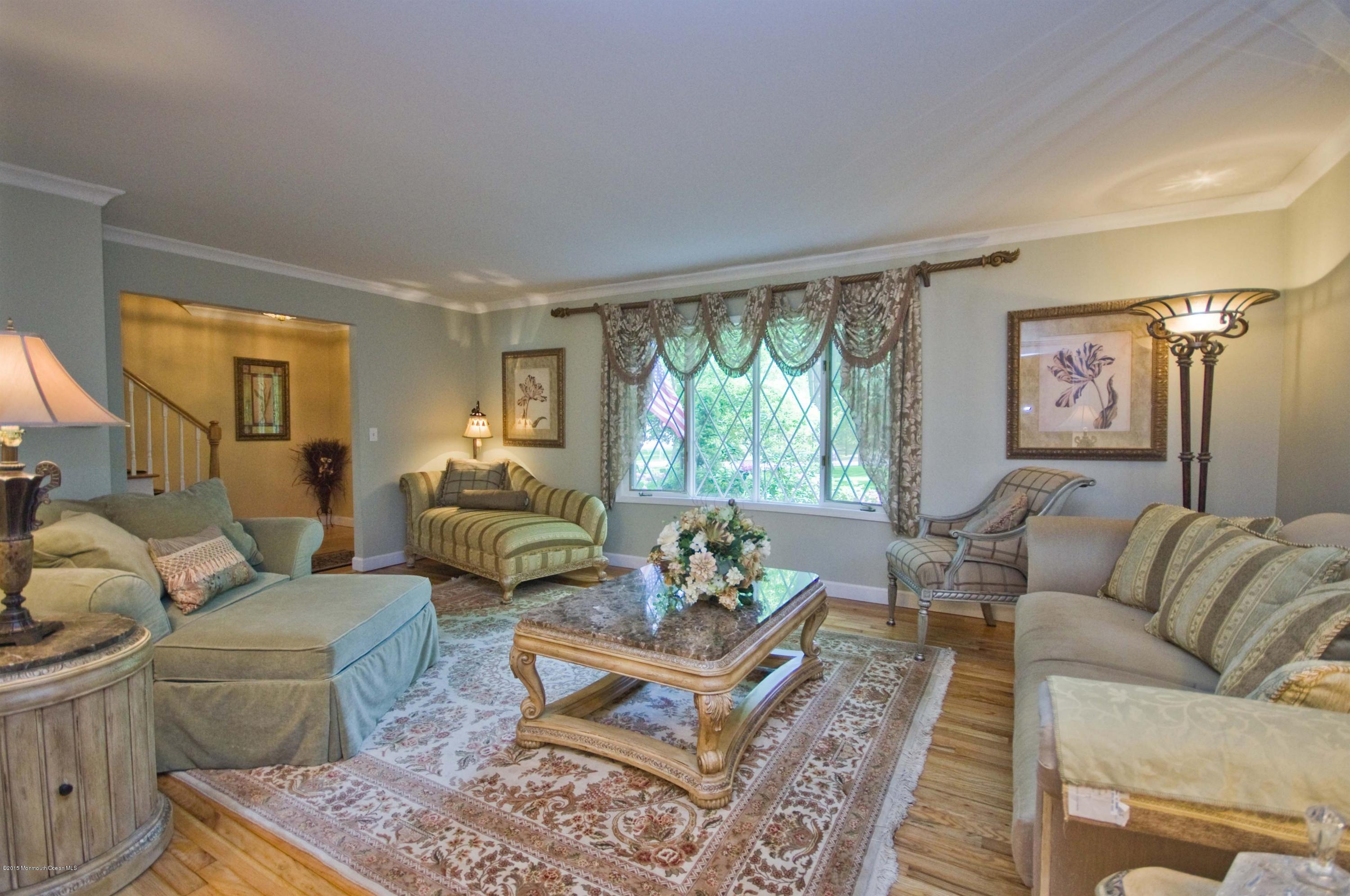 75 Bates Road Jackson, NJ 08527 - Photo 16 of 39 002_LIVING ROOM