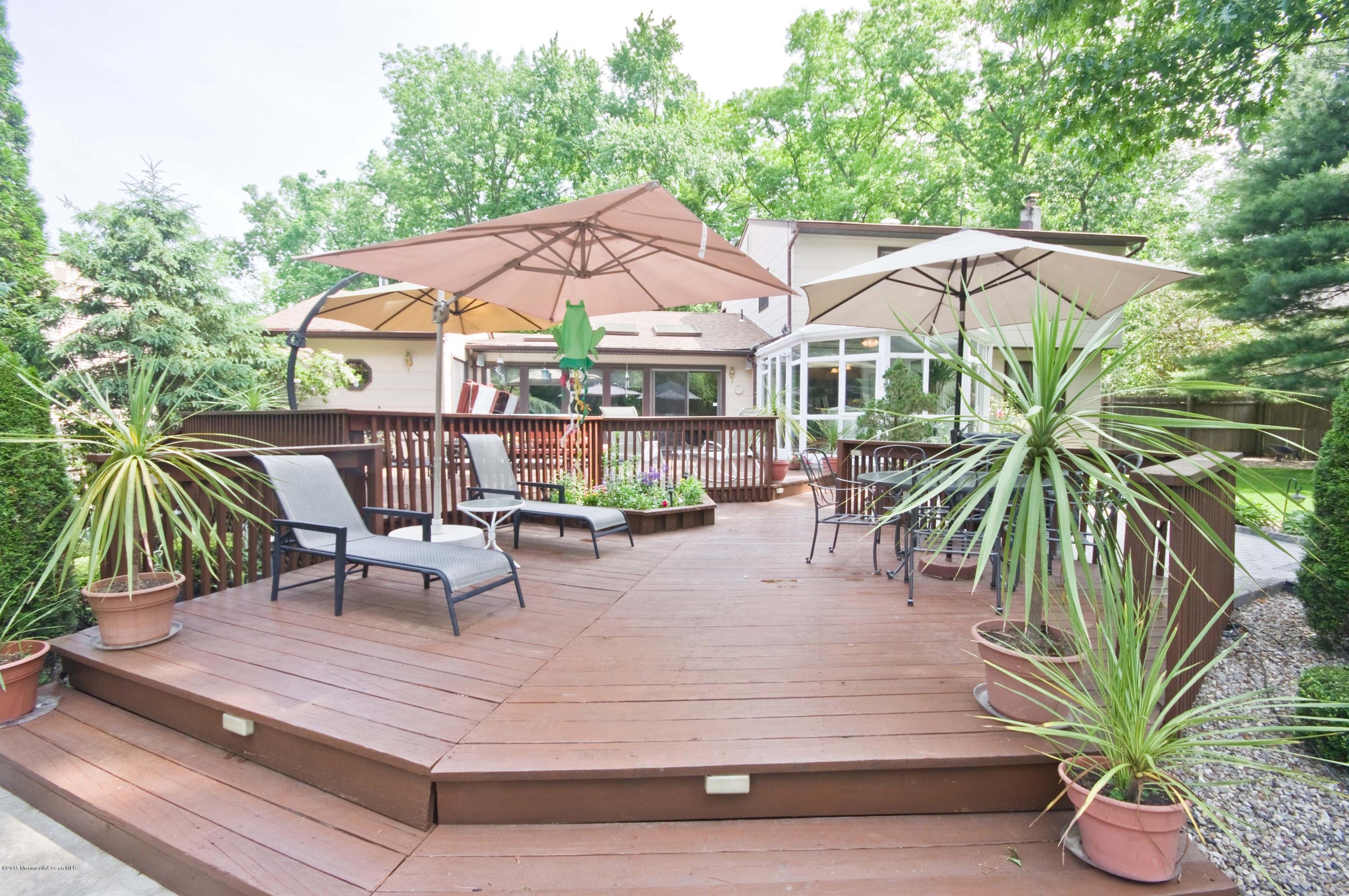 75 Bates Road Jackson, NJ 08527 - Photo 27 of 39 030_DECK