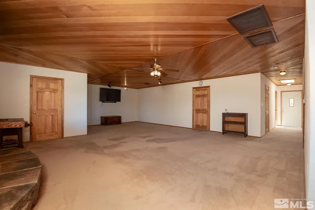 a view of a storage & utility room