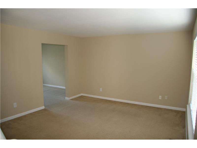 5348 Rippling Brook Way Carmel, IN 46033 - Photo 3 of 10 Gallery Image 3