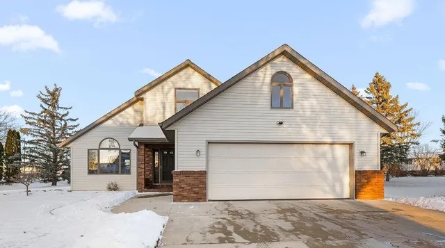 $329,500 | 41 Cambridge Court, Fond du Lac, WI 54935